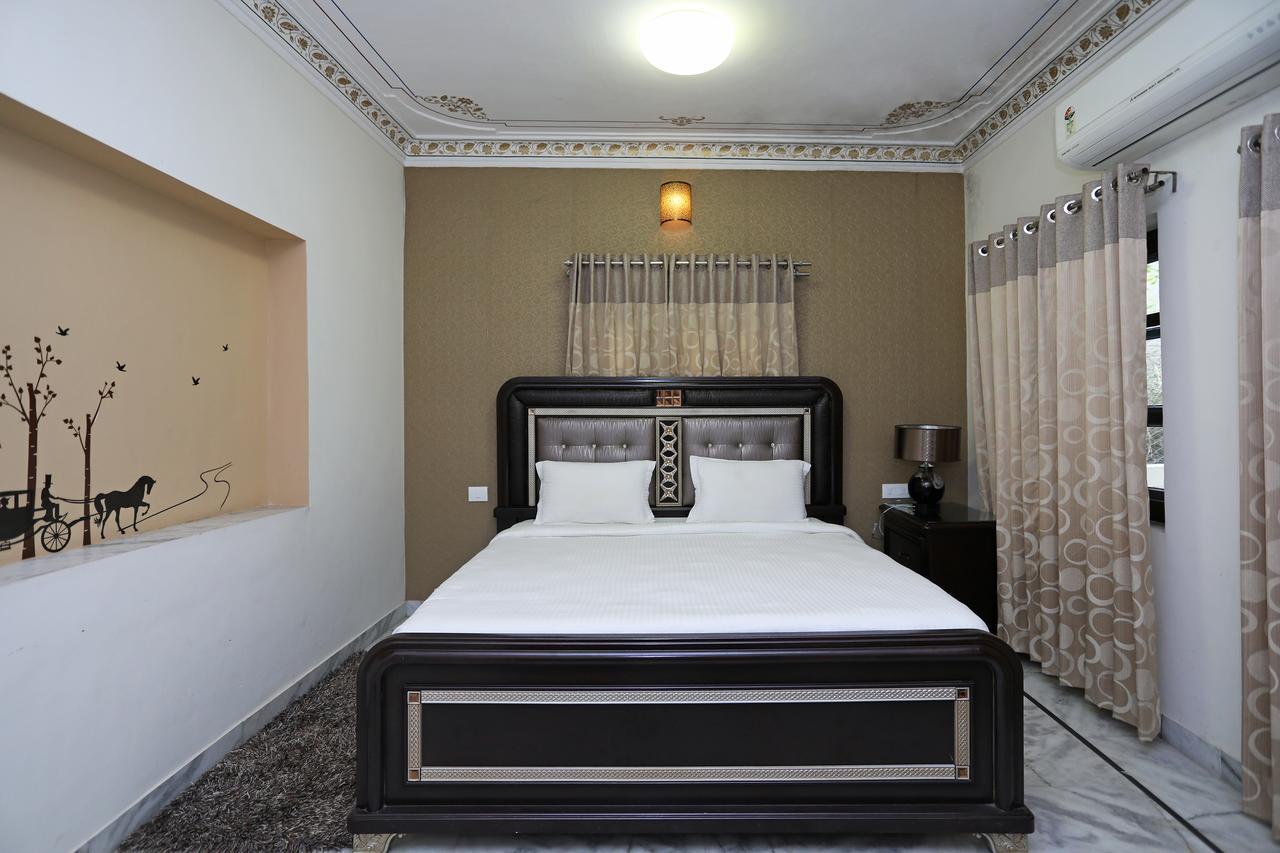 Oyo Home Heritage Near City Palace Udaipur Eksteriør billede