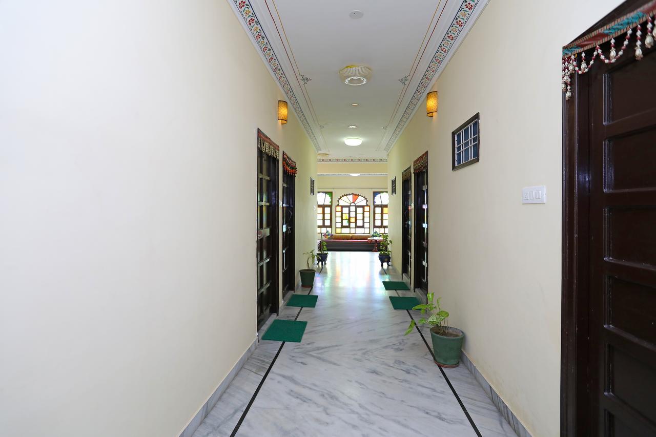 Oyo Home Heritage Near City Palace Udaipur Eksteriør billede
