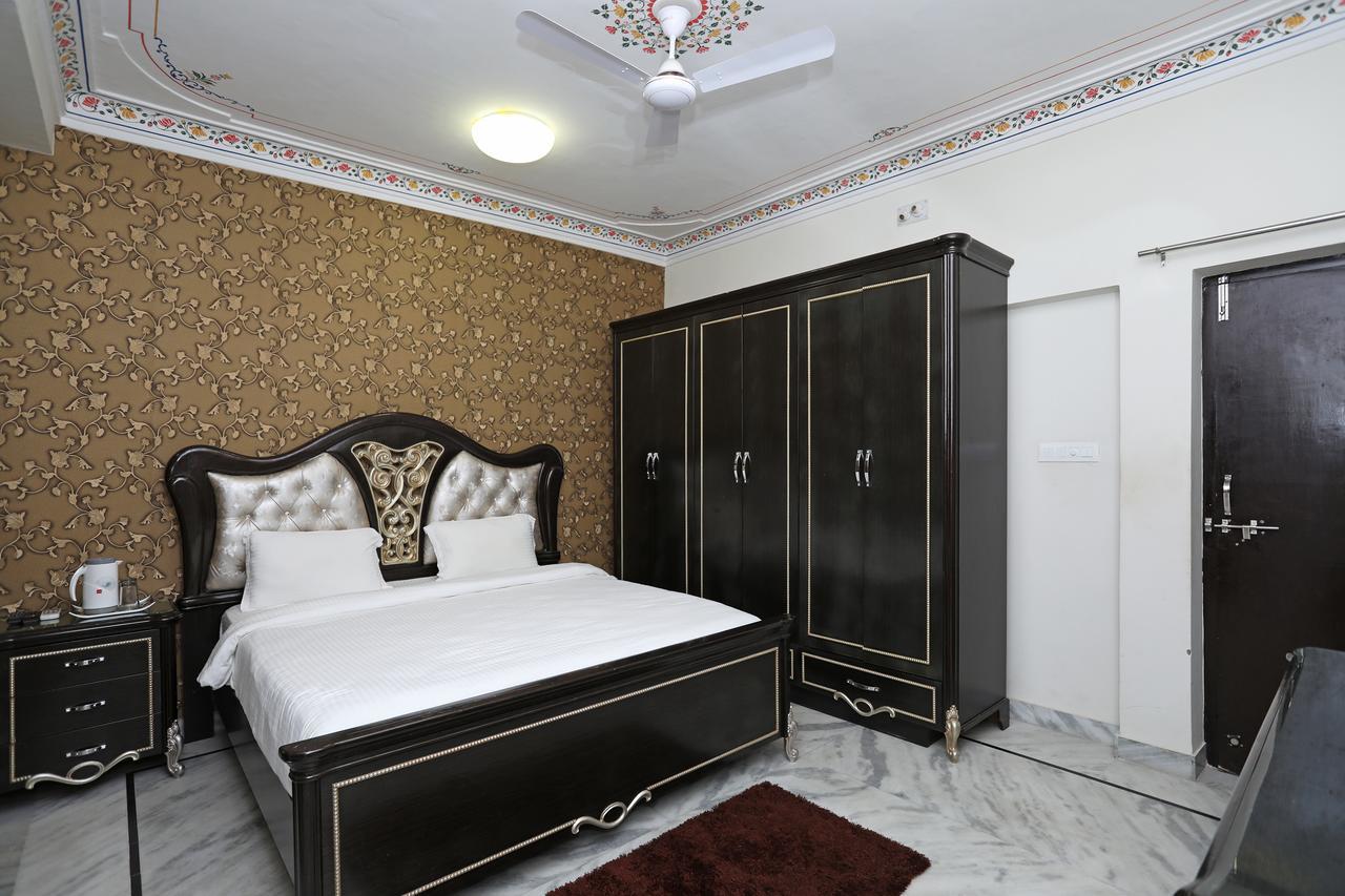 Oyo Home Heritage Near City Palace Udaipur Eksteriør billede