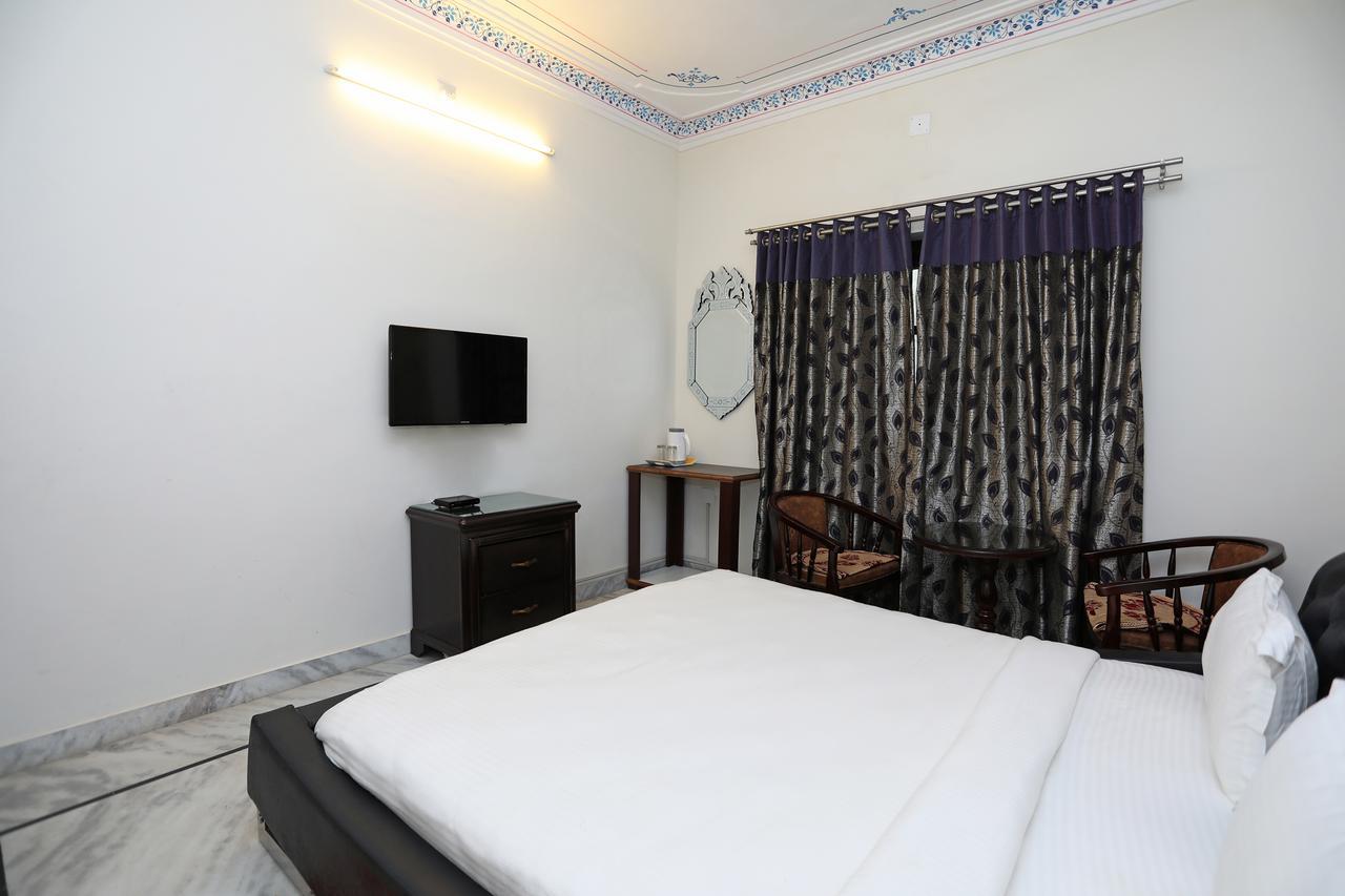 Oyo Home Heritage Near City Palace Udaipur Eksteriør billede